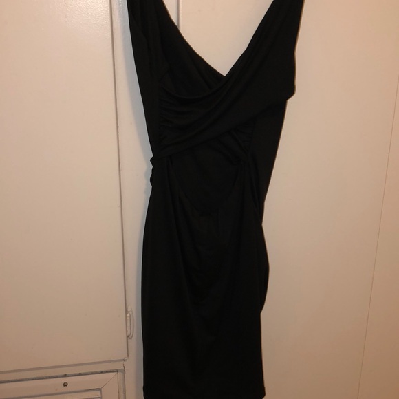 Black bodycon dress - Picture 2 of 3